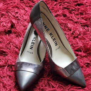 Anne Klein iflex Women's Size 6M